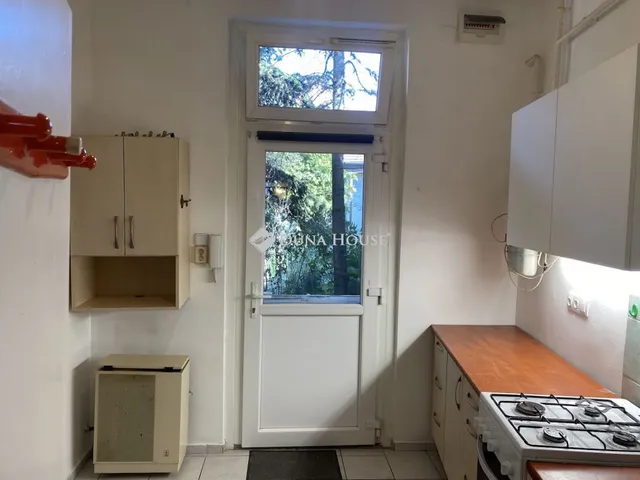 Eladó lakás Budapest IV. kerület, Baross utca 35 nm