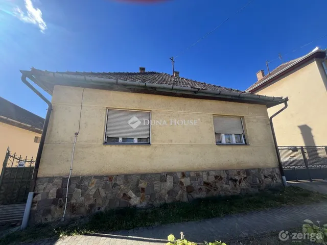 Eladó ház Váckisújfalu 91 nm