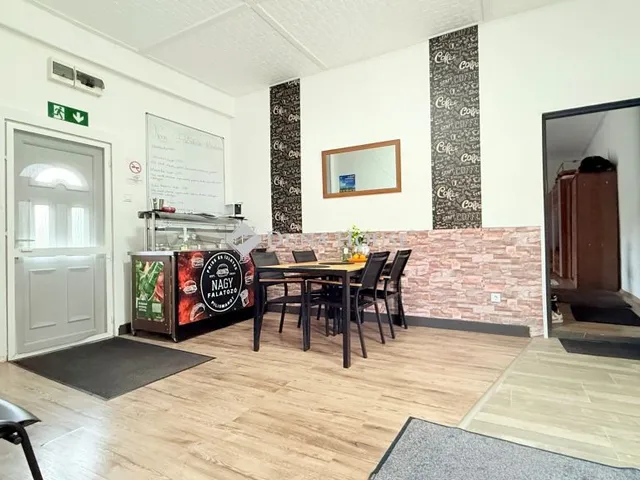 Eladó ház Pilismarót 255 nm