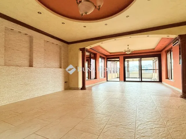 Eladó ház Szentendre, Szentlászlói út 490 nm