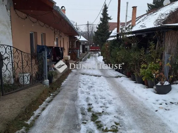 Eladó ház Kisoroszi 132 nm