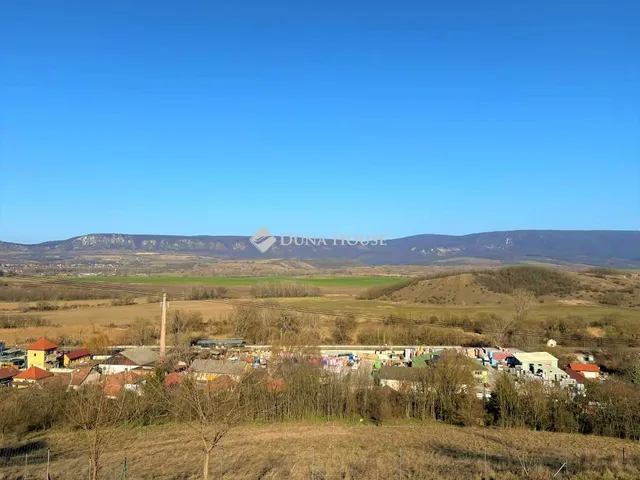 Eladó telek Leányvár, Panoráma utca 1315 nm