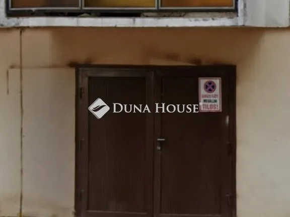 Eladó kereskedelmi és ipari ingatlan Szentendre 18 nm