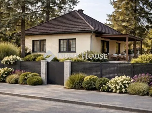 Eladó kereskedelmi és ipari ingatlan Szentendre, Vasúti villasor 98 nm