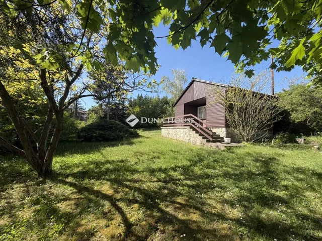 Eladó telek Szentendre, Inda utca 884 nm