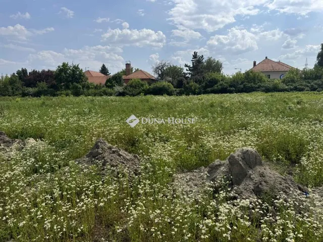 Eladó kereskedelmi és ipari ingatlan Szentendre 4499 nm