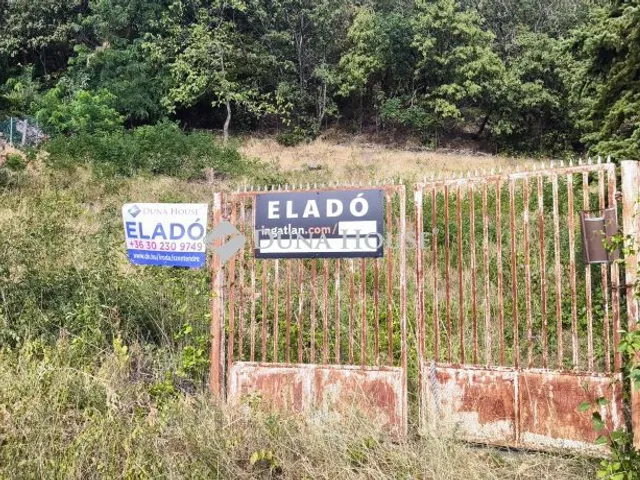 Eladó telek Szentendre, Hajnal utca 877 nm