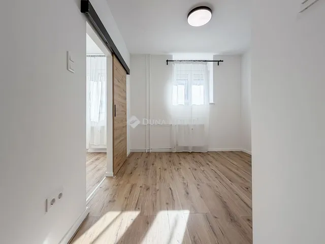 Kiadó lakás Budapest XIII. kerület, Kárpát utca 53 nm