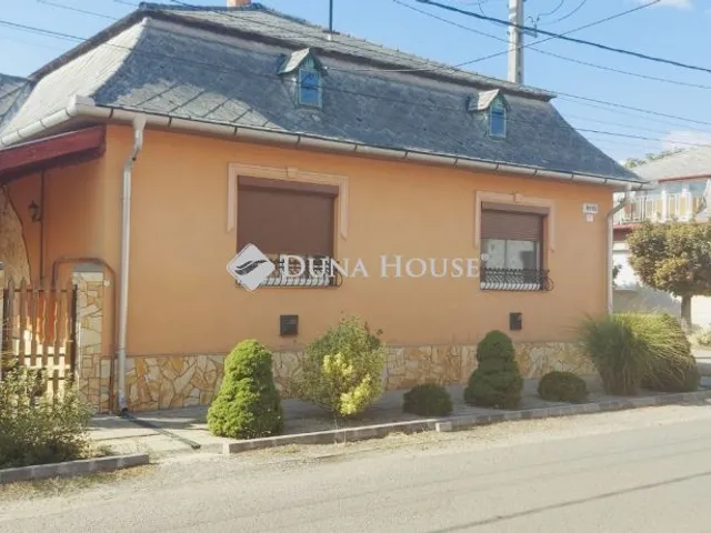 Eladó ház Hatvan, Jókai Mór utca 132 nm