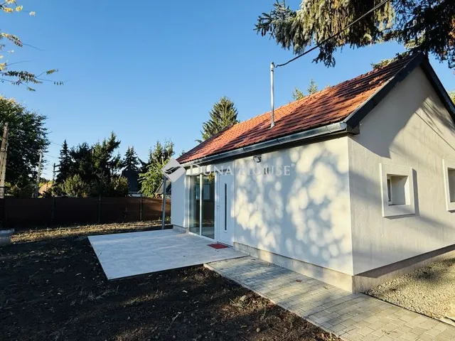 Eladó ház Szigetmonostor 68 nm