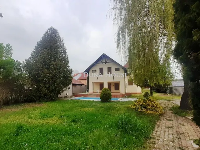 Eladó ház Kőröshegy, Dózsa György utca 650 nm