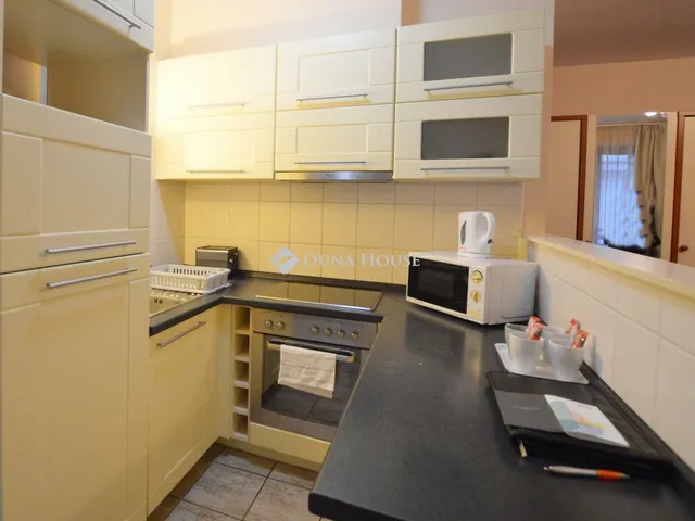 Kiadó lakás Budapest VI. kerület, Lovag utca 56 nm