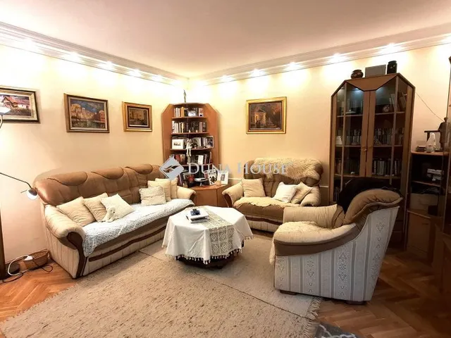 Eladó lakás Budapest II. kerület 125 nm