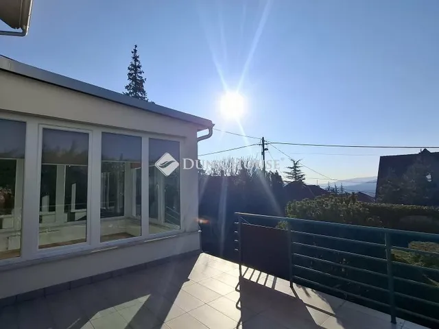 Kiadó ház Budapest II. kerület 341 nm