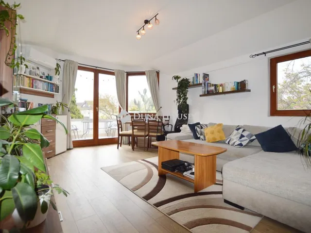 Eladó lakás Budapest III. kerület 65 nm