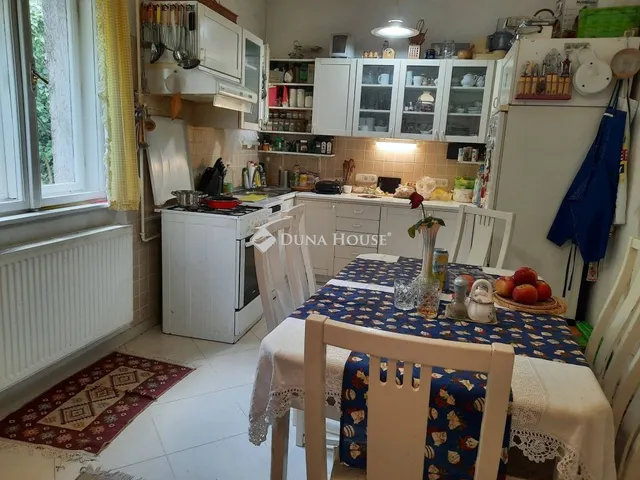 Kiadó lakás Budapest II. kerület, Fenyves lejtő 75 nm