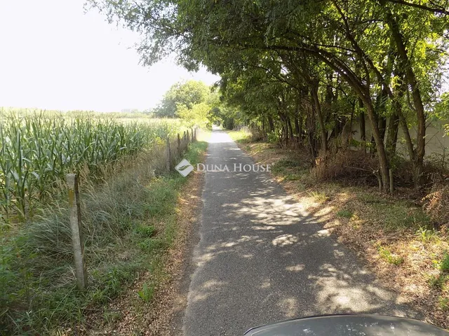 Eladó telek Nyíregyháza, Akácos utca 31186 nm