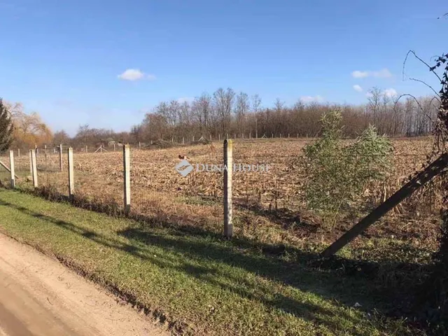Eladó telek Nyíregyháza 5711 nm