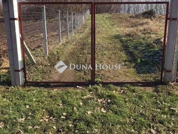 Eladó telek Nyíregyháza 5711 nm