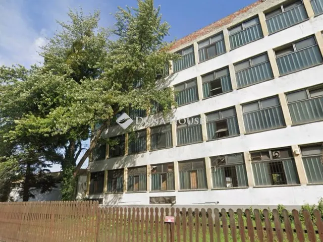 Eladó kereskedelmi és ipari ingatlan Sátoraljaújhely 11784 nm