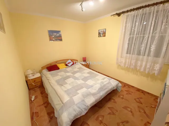 Eladó üdülő és hétvégi ház Levelek 160 nm