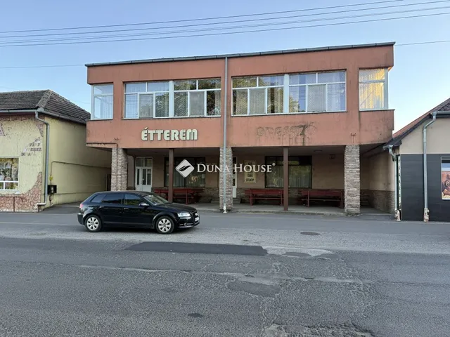 Eladó kereskedelmi és ipari ingatlan Rakamaz 644 nm
