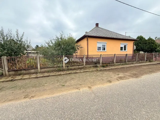 Eladó ház Kállósemjén 78 nm