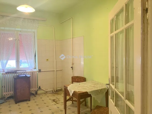 Eladó ház Tiszabercel 90 nm