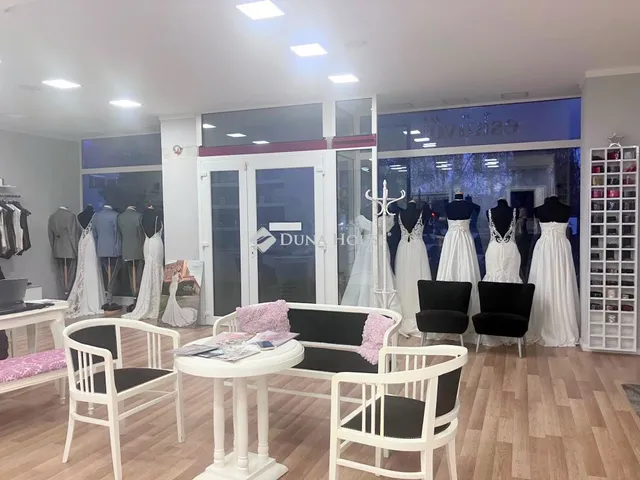 Eladó kereskedelmi és ipari ingatlan Nyíregyháza 100 nm