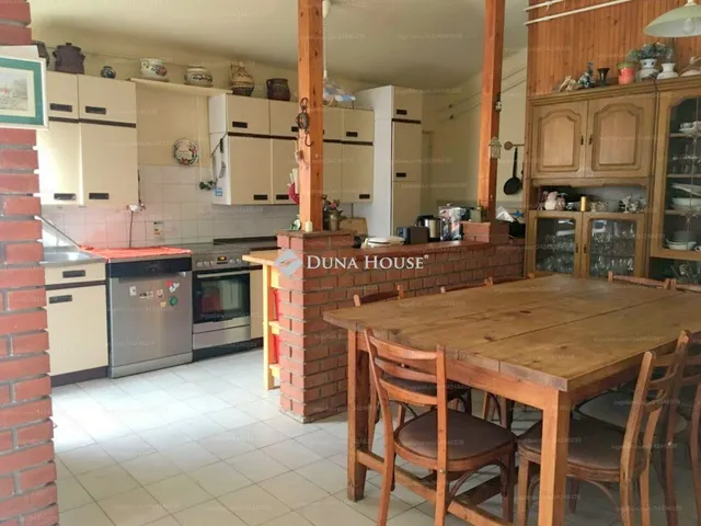 Eladó ház Nyíregyháza 140 nm