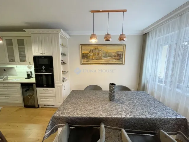 Eladó ház Nyíregyháza 300 nm