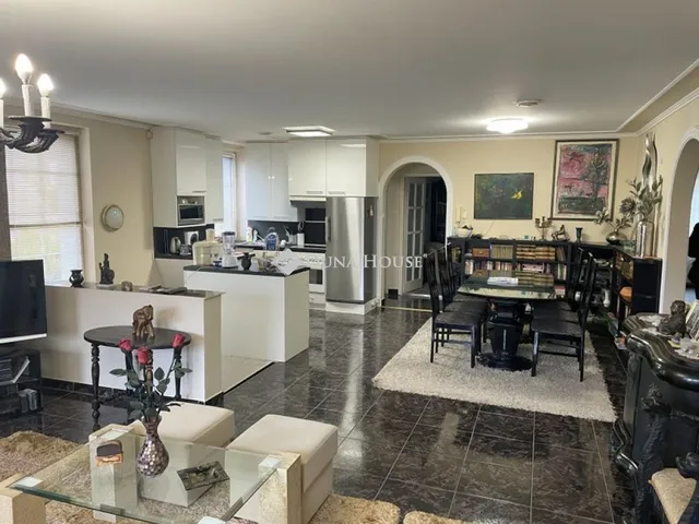 Eladó ház Nyíregyháza 222 nm