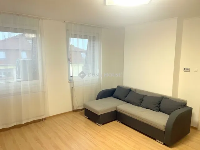 Kiadó lakás Nyíregyháza, Szántó Kovács János utca 55 nm