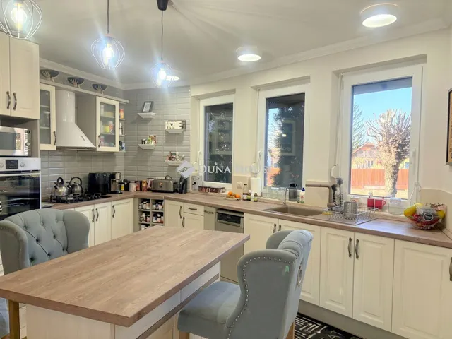 Eladó ház Nyíregyháza 240 nm