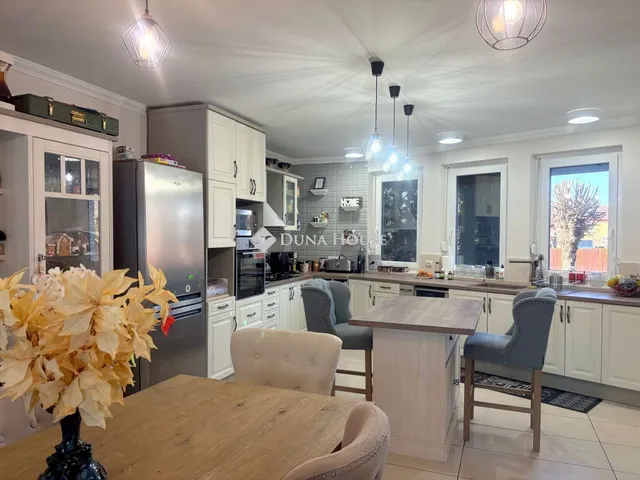 Eladó ház Nyíregyháza 240 nm