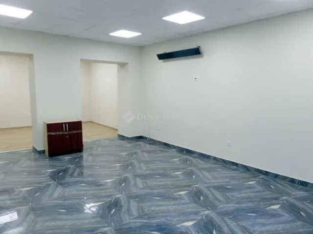 Kiadó kereskedelmi és ipari ingatlan Nyíregyháza 71 nm
