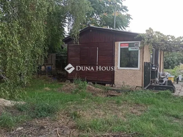 Eladó ház Érd 30 nm