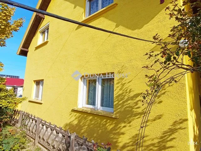 Eladó ház Érd 220 nm