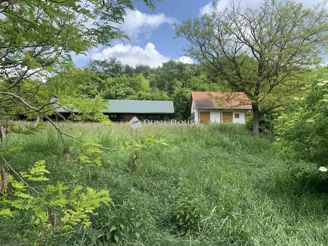 Eladó telek Gyúró 3594 nm