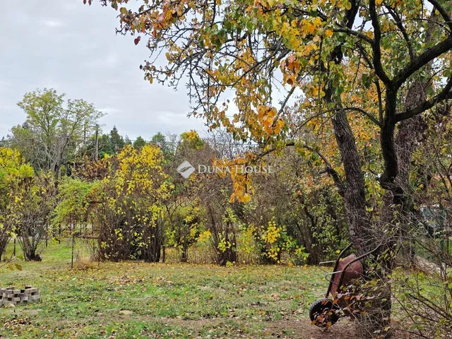 Eladó telek Érd 726 nm