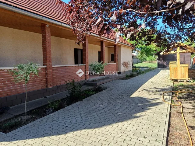 Eladó ház Ráckeresztúr 72 nm