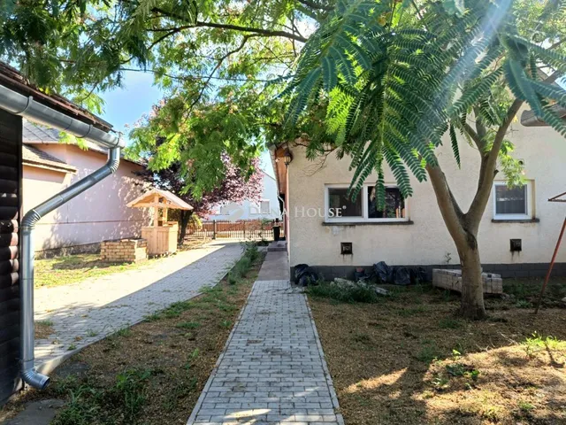 Eladó ház Ráckeresztúr 72 nm