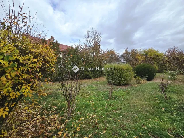 Eladó telek Érd 726 nm