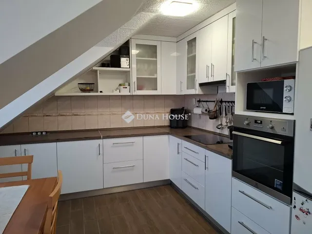 Eladó lakás Szigetszentmiklós 70 nm