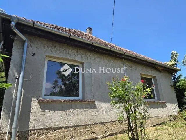 Eladó ház Ercsi 64 nm