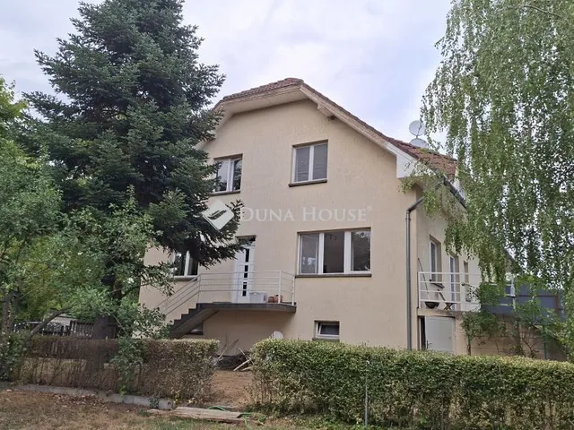 Eladó ház Pusztazámor 180 nm