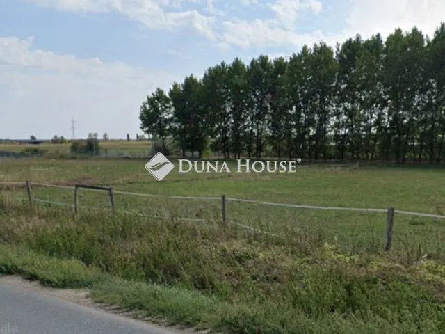 Eladó telek Ráckeresztúr 6000 nm