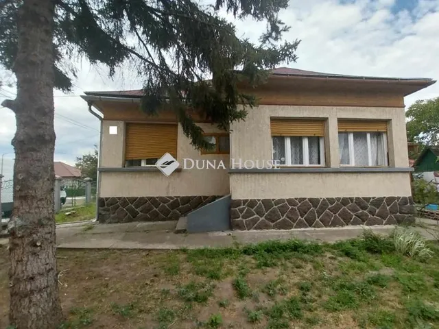 Eladó ház Farmos 92 nm