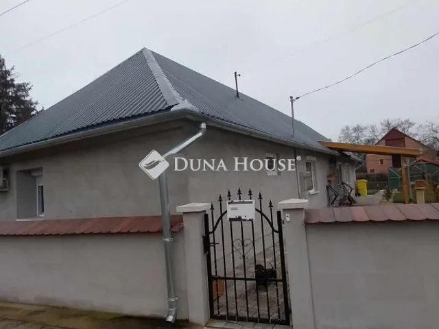 Eladó ház Tápiószele 95 nm