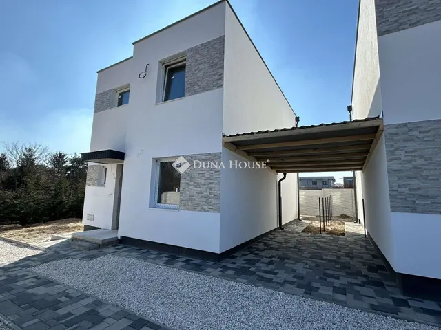 Eladó ház Vecsés 116 nm